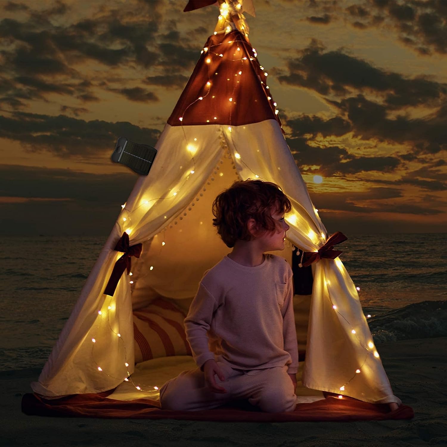 VOOKRY Warm White Solar Umbrella Lights: image 2